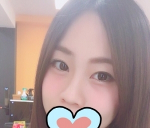 藝名：拉拉  150 D 20歲 國別：台妹 類型：外約 價錢8000